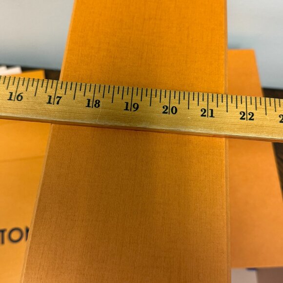 Louis Vuitton Shoe Box Set – Lot of 7 (New/Flattened) - Picture 3 of 8